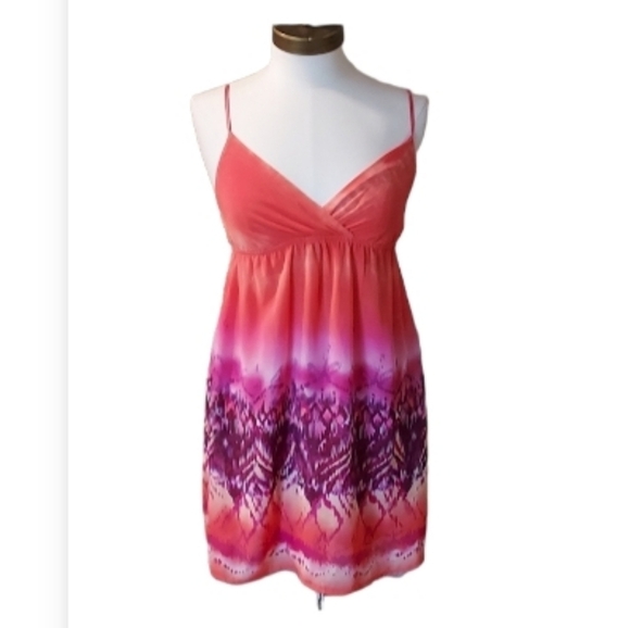 Charlotte Russe Dresses & Skirts - Charlotte RUSSE dress in excellent condition size S